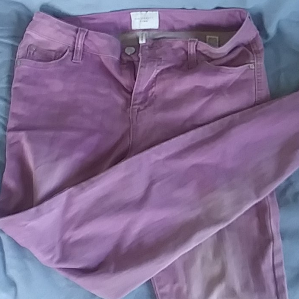 Cute Celebrity Pink skinny ankle jeans